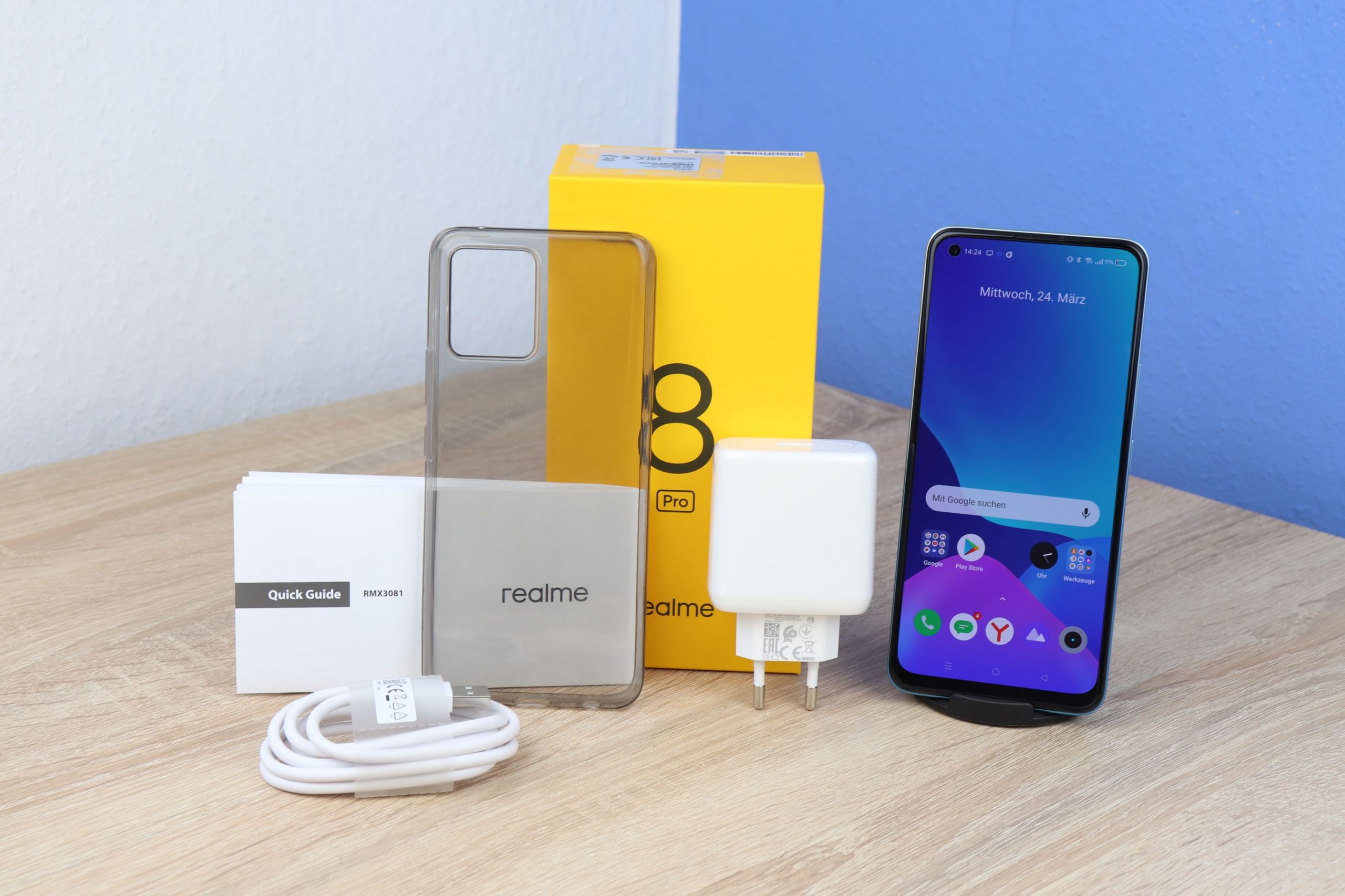 Realme 8 Pro – made the first impression of the Redmi competitor