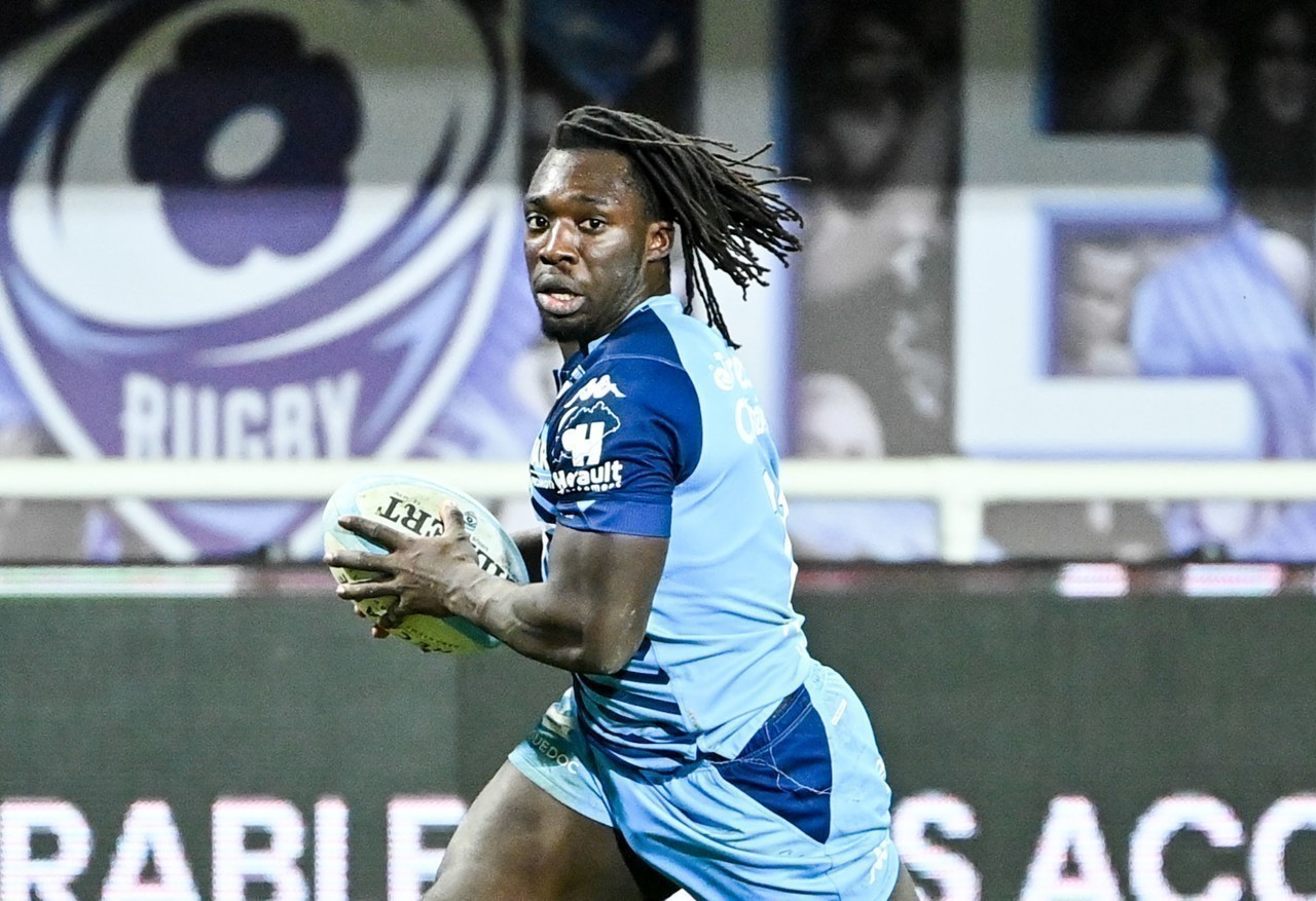 After arriving during the season at Hérault, winger Gabriel Epetoie had decided on a two-year extension with Montpellier.