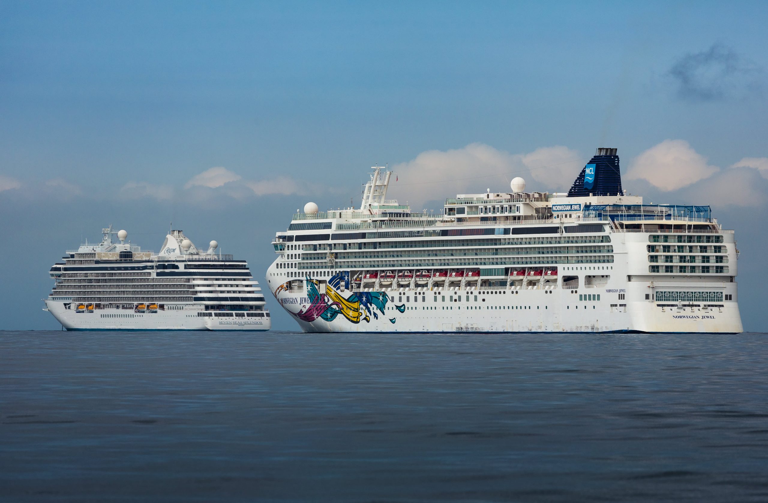 Norwegian Cruise Line CEO talks about how the company's cruise ships are safely sailing again