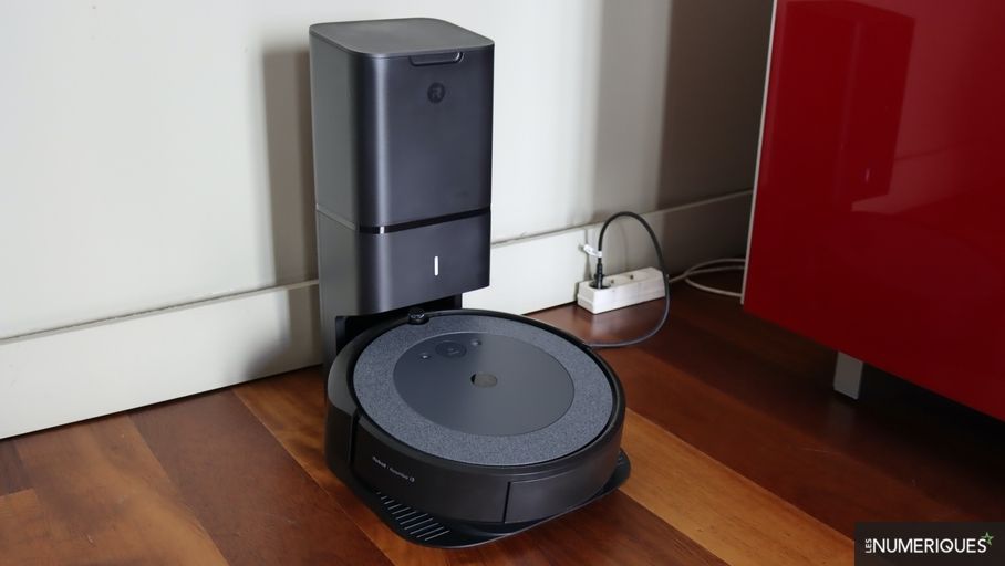 Roomba i3 + robot vacuum tester: convenience of vacuum base at 'low' price