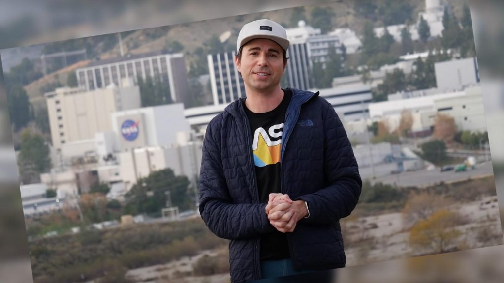 Planet influencers.  Mark Robert, a California engineer who excels in science experiments