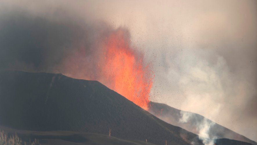 Volcanic eruption in La Palma - the cone of the volcano has collapsed causing lava flows, extraordinary images captured by a drone