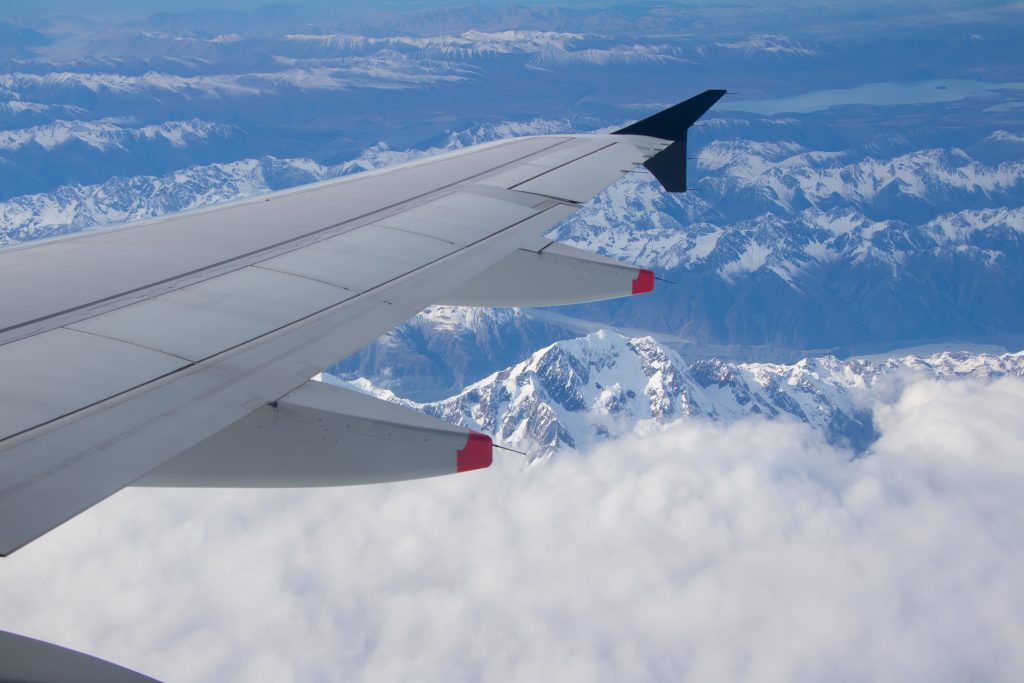 Air New Zealand offers access to COVID vaccination on a plane - News Now