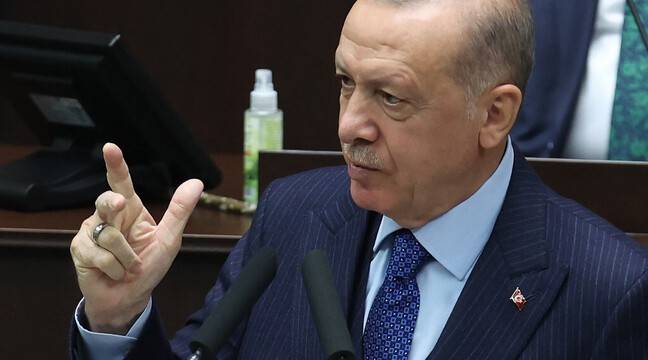 Erdogan drops expulsion of 10 Western diplomats