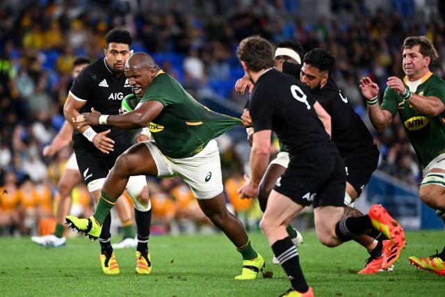 South Africa beats New Zealand with a draw