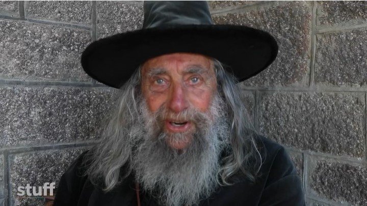 The 88-year-old walked the streets of this city with his beard and shaggy hair.  Photo: video capture.