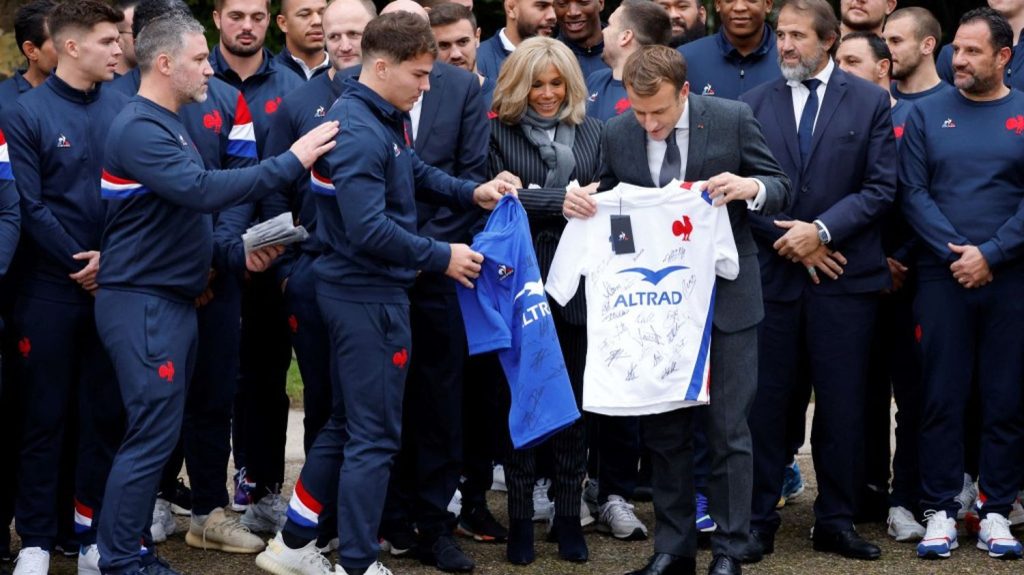 The week of preparation for the 15th of France was marked by the visit of Emmanuel Macron