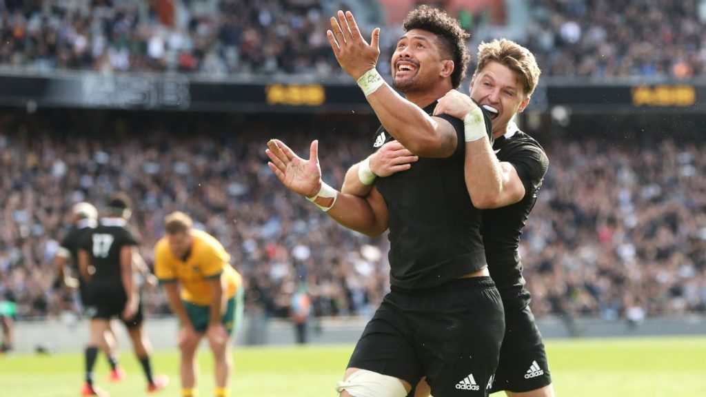 Ardie Savea has renewed his contract and will continue with Hurricanes and New Zealand