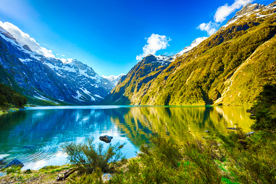 New Zealand is closed to tourists until the end of April