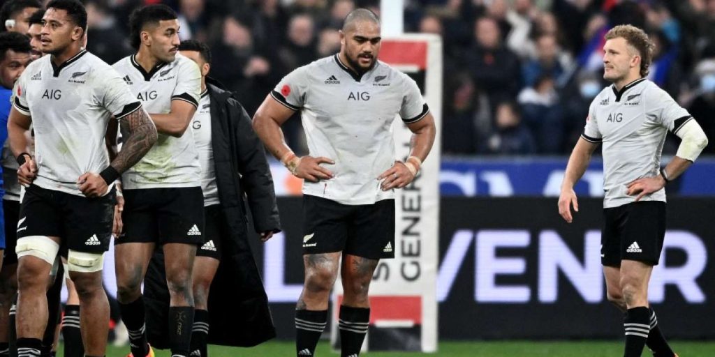 After the All Blacks lost to France, the New Zealand press blamed coach Ian Foster