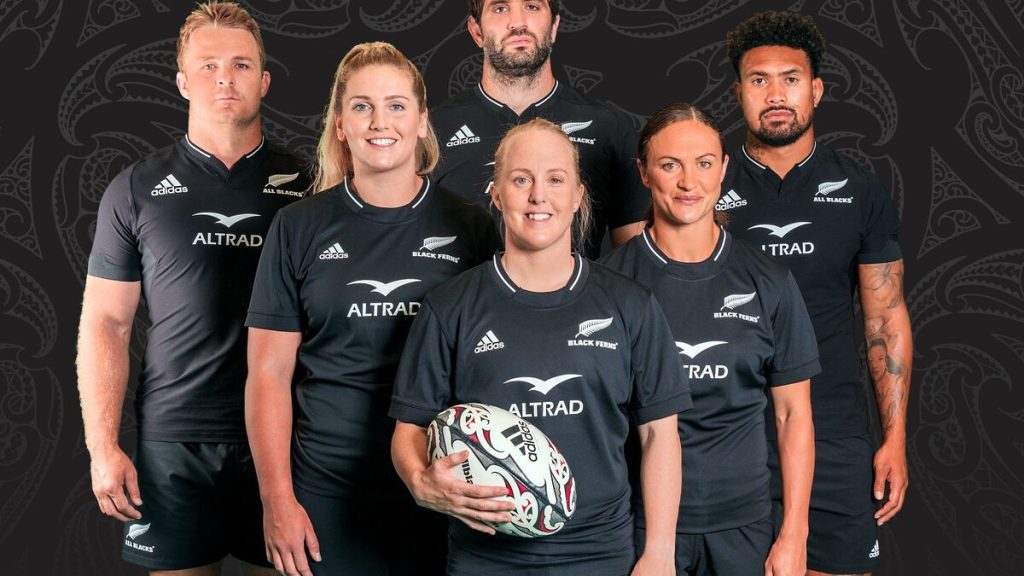 Rugby: All Blacks present their new jersey sponsored by Al Trad