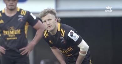 VIDEO.  RUGBY.  Pour sa première au Japon, Damian McKenzie impressionne avec les Tokyo Sungoliath !