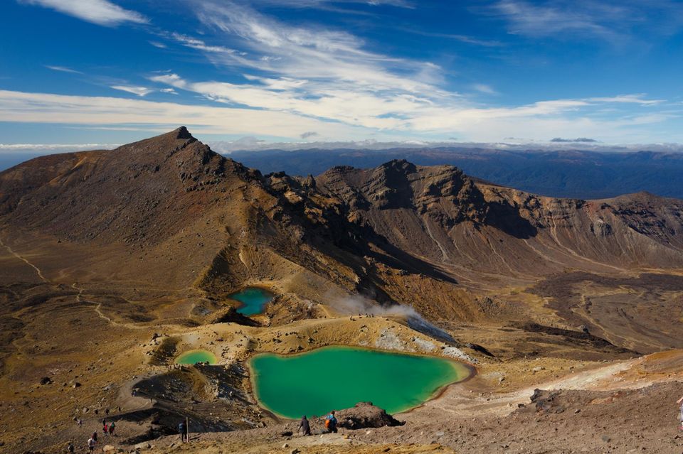 Another world landscape in Tongariro National Park: above the red crater.