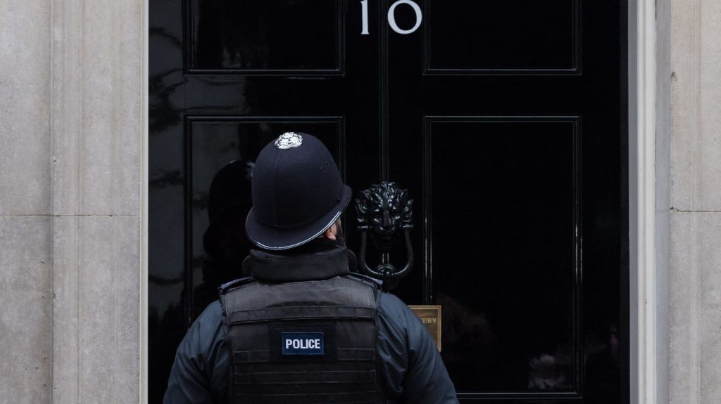 London police impose 20 fines for violations of anti-Covid rules during lockdowns