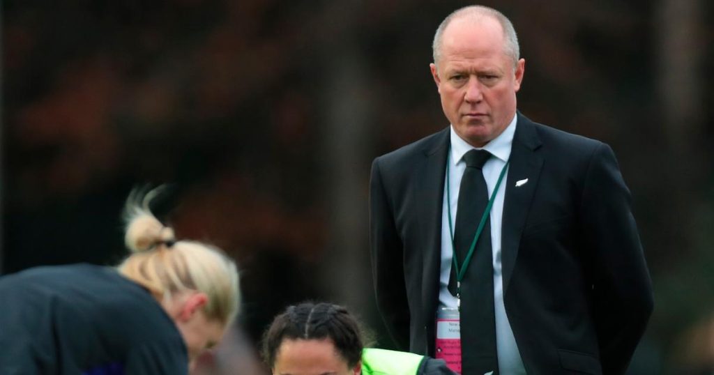 Criticism of his methods, the resignation of New Zealand coach Black Ferns