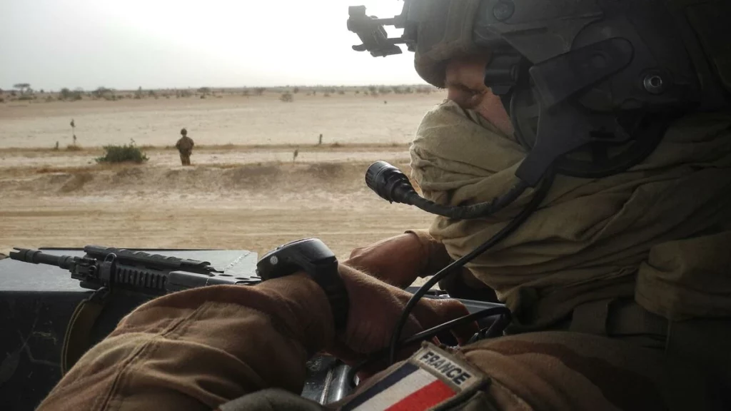 Mali: The French army filmed Russian "mercenaries" burying the dead