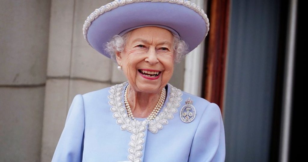 In the full jubilee, this tale about Elizabeth II and two tourists did not go unnoticed