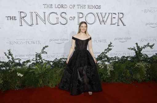 Morvid Clark plays the young Galadriel.  He also attended the premiere: ... Photo: AFP / KEVIN WINTER