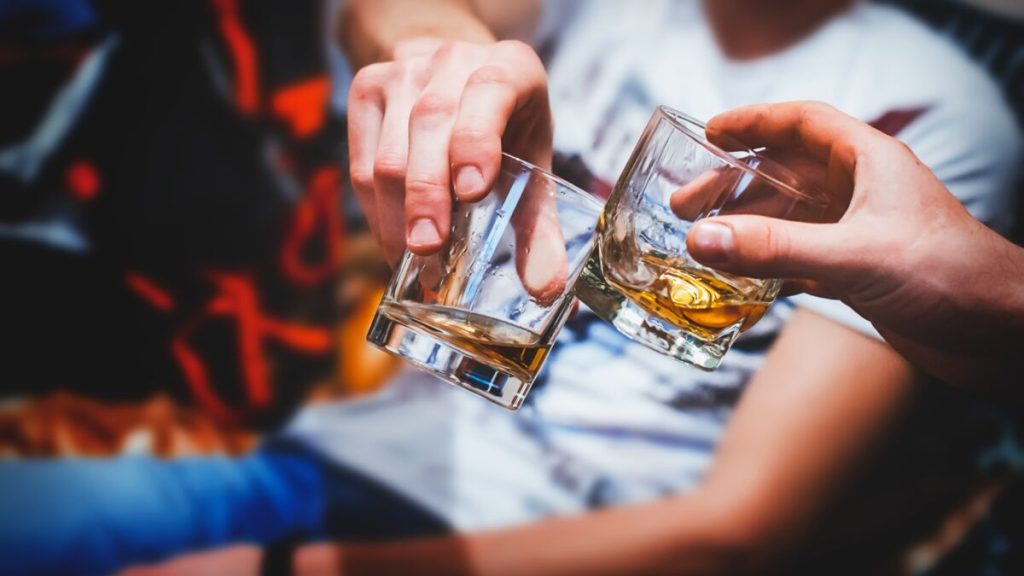 According to science, this personality trait can promote alcoholism