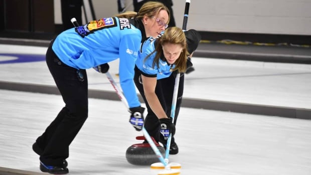 Canada opens mixed curling world championship with victory over New Zealand