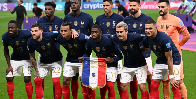 Illegitimate finalists France qualify for an outdated defeat