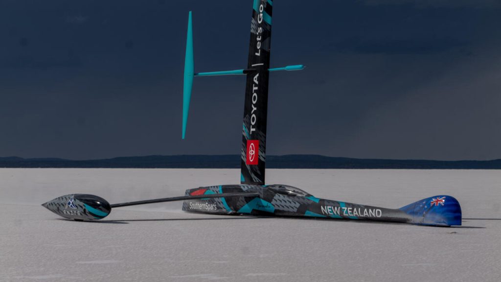 New Zealand's wind-powered car breaks the land speed world record