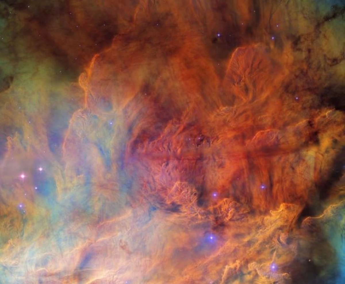 Stunning new images of the Lagoon Nebula transmitted by the Hubble Space Telescope